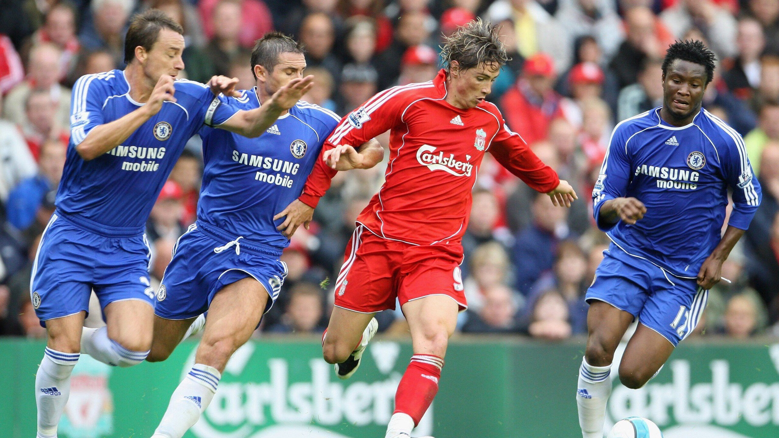 爱游戏电竞官网-全场最高“抢断王”：斯托亚科维奇在季后赛中多次完成抢断反击！